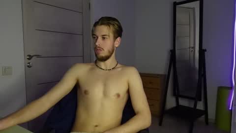 Snapshot of charles_sins chatting on 16, 2, 2025 CHARLES SINS online show from 16, 2, 2025