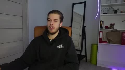 Snapshot of charles_sins chatting on 21, 2, 2025 CHARLES SINS online show from 21, 2, 2025