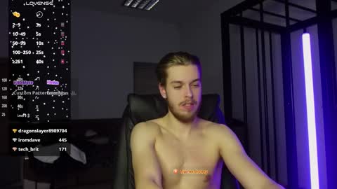 Snapshot of charles_sins chatting on 22, 2, 2025 CHARLES SINS online show from 22, 2, 2025