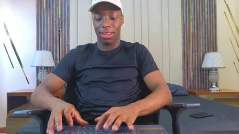 Snapshot of charlesbrown_ chatting on 18, 5, 2026 charlesbrown_ online show from 18, 5, 2026