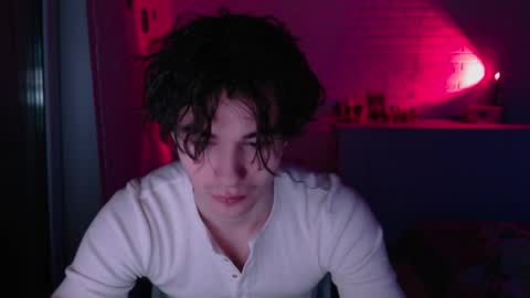 charleshanson69 online show from 14, 4, 2026