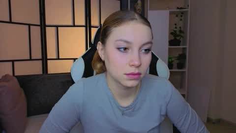 Snapshot of charlesreynosa chatting on 3, 2, 2026 Ariel online show from 3, 2, 2026