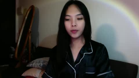 Snapshot of charlette19 chatting on 14, 10, 2025 charlette19 online show from 14, 10, 2025