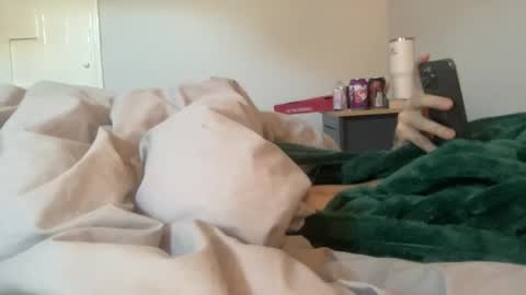 Snapshot of charlie278881 chatting on 22, 9, 2025 charlie278881 online show from 22, 9, 2025