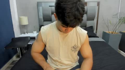 Snapshot of charlie___musk chatting on 13, 5, 2026 Charlie Musk online show from 13, 5, 2026