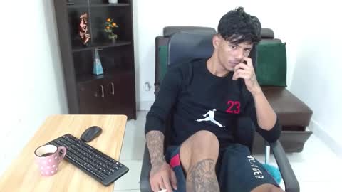 Snapshot of charlie_oconnor chatting on 20, 12, 2024 Charlie oconnor online show from 20, 12, 2024