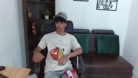 Snapshot of charlie_oconnor chatting on 23, 1, 2025 Charlie oconnor online show from 23, 1, 2025