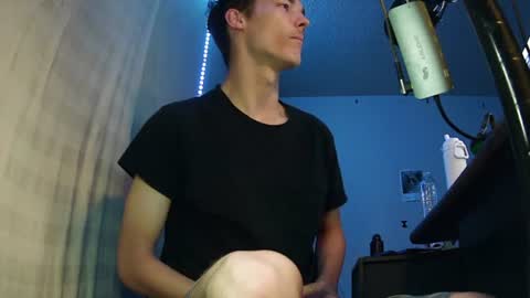 Snapshot of charlied09302 chatting on 24, 6, 2026 char sexiness online show from 24, 6, 2026