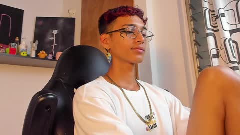 Charles Russo online show from 24, 12, 2024