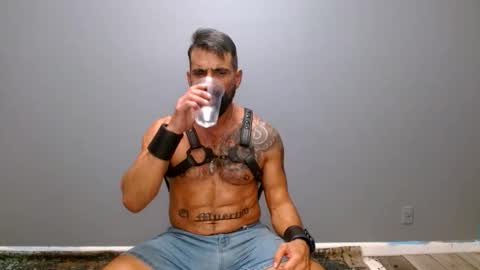 Snapshot of charlieprospect chatting on 30, 11, 2025 Charlie Prospect online show from 30, 11, 2025