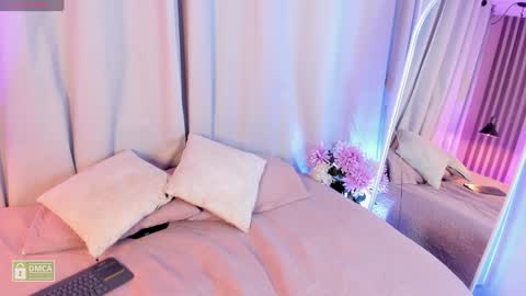 Char 3  Lets go for the 100 Thumb-Up   online show from 22, 1, 2025