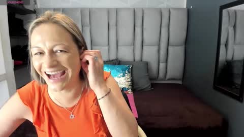 Charlot milf online show from 8, 1, 2026