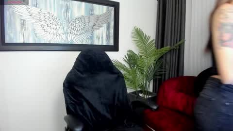 Charlote online show from 9, 11, 2025