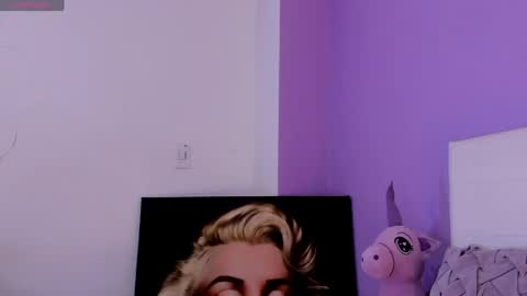 Snapshot of charlotte1117 chatting on 13, 5, 2026 Char 3 online show from 13, 5, 2026
