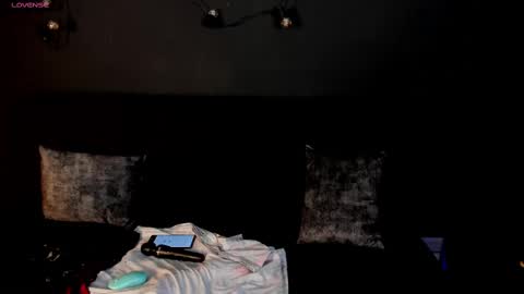  CHARLOTTE BROWN  online show from 24, 2, 2025