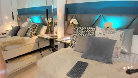 Charlotte online show from 17, 1, 2025