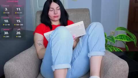 Charlotte online show from 23, 11, 2025