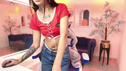 Charlotte online show from 14, 11, 2025