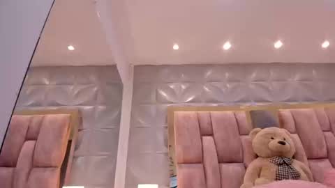 Charlotte Icee online show from 10, 3, 2026