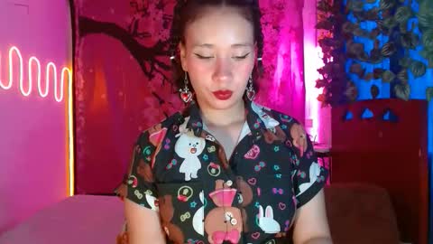 charlotte_morh_ online show from 22, 4, 2026