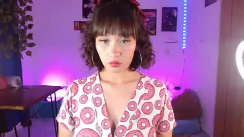 charlotte_morh_ online show from 24, 7, 2026