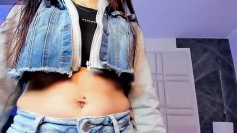 Charlotte  Everyday From 0700 to 1300 Col Time online show from 30, 6, 2026