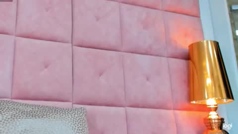 ANDRE online show from 6, 3, 2025