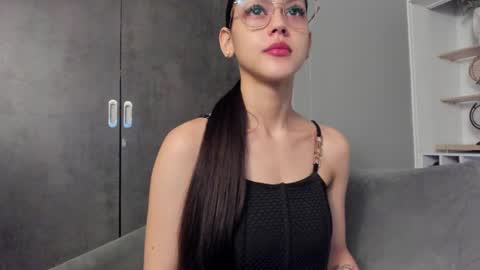 charlottegray_1 online show from 18, 9, 2025