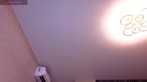 charlotteharuko online show from 3, 3, 2026