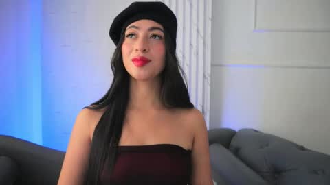 Lauren Rus online show from 19, 11, 2025