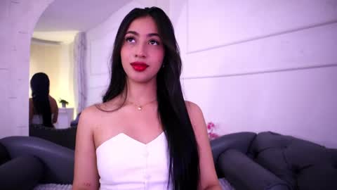 Snapshot of charlotterusso chatting on 16, 5, 2026 Lauren Rus online show from 16, 5, 2026