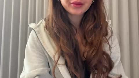 Snapshot of charlottewife chatting on 2, 8, 2026 charlottewife online show from 2, 8, 2026