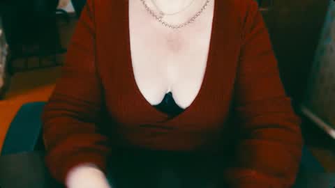 CharlotteXTasty online show from 20, 12, 2024