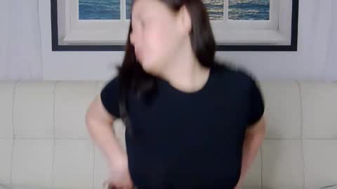 charming_lolla online show from 14, 9, 2025