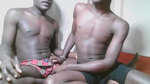 Snapshot of charmzboy chatting on 9, 11, 2025 charmzboy online show from 9, 11, 2025