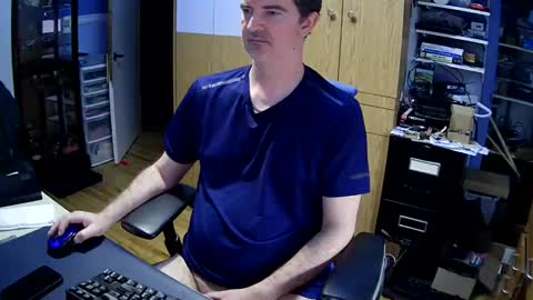 wanaBeYourToy online show from 27, 2, 2025