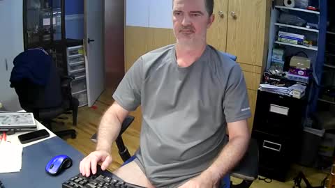 wanaBeYourToy online show from 15, 9, 2025