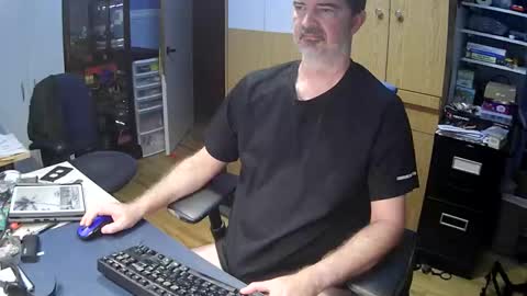 wanaBeYourToy online show from 26, 9, 2025