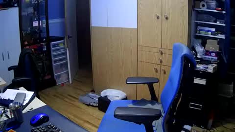 wanaBeYourToy online show from 24, 10, 2025