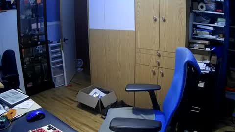 wanaBeYourToy online show from 26, 6, 2026