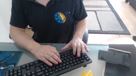 Egor Skornyakov online show from 4, 2, 2025