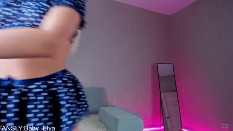 Im Elya   inst Elya Elfie  online show from 12, 12, 2024