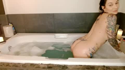 Cookie  Chay online show from 27, 11, 2025