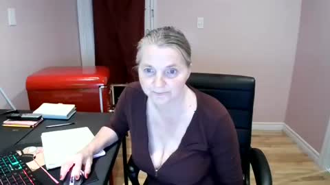 chealsiek online show from 22, 10, 2025