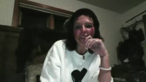 CheekyBee online show from 12, 2, 2025