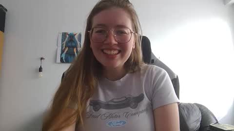 Snapshot of cheekynightowl chatting on 10, 9, 2025 CheekyNightOwl online show from 10, 9, 2025