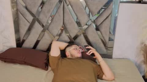   online show from 10, 2, 2026