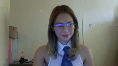 chelly4u69 online show from 19, 10, 2025