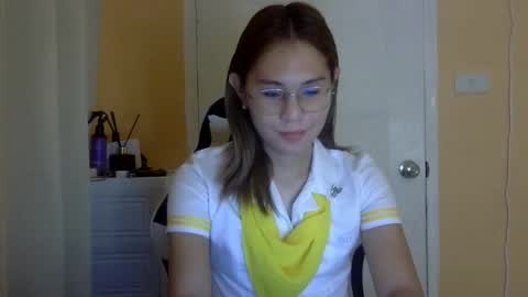 chelly4u69 online show from 16, 12, 2025