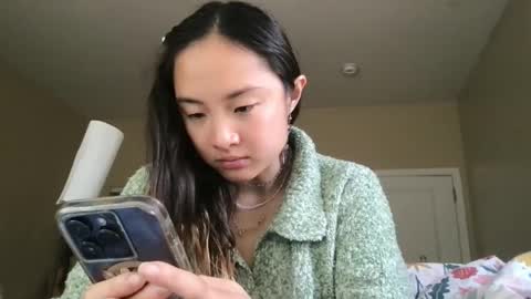 Snapshot of chellybear101 chatting on 11, 2, 2025 chellybear101 online show from 11, 2, 2025